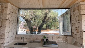 Unclassified image, 3 of 50, button - OSTUNI MIRROR- villa with trullo and private pool (Puglia)