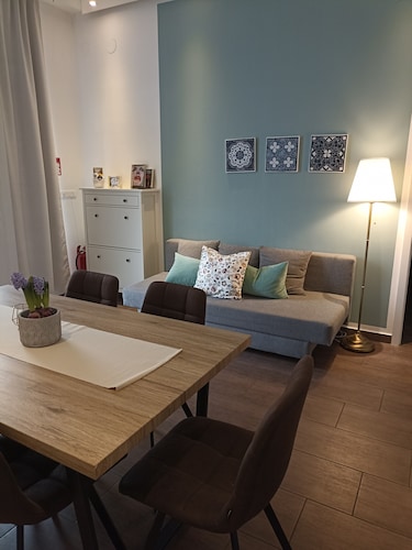 3 Bedrooms with 3.5 Bathrooms