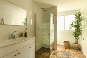 Leilighet | Oppholdsrom | Flatskjerm-TV