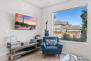 House, Multiple Beds, Patio, Garden View (2626 Avenger Place (Unit 3)) | Interior - First Class Stylish Townhome Near Old Town! (Fort Collins)