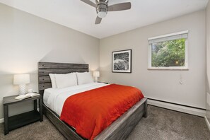 1 bedroom, individually decorated, individually furnished, free WiFi