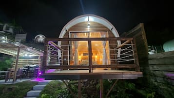 Family Cabin | Down comforters, minibar, bed sheets