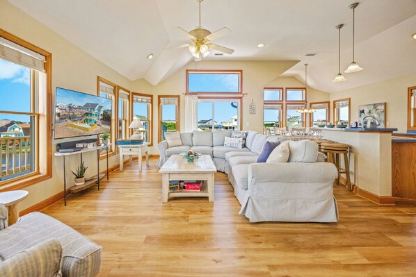 Smart TV, reproductor de DVD y estéreo