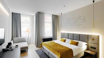 Phòng đôi hoặc 2 giường đơn Superior, ban công | Két bảo mật tại phòng, bàn ủi/dụng cụ ủi quần áo