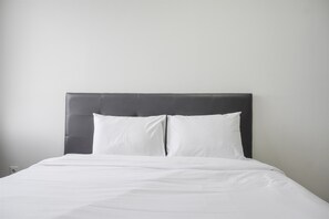 2 bedrooms, free WiFi - Comfort 2Br At Gold Coast Apartment (Jakarta)