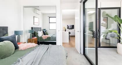 3 Bedroom Townhouse- Free parking