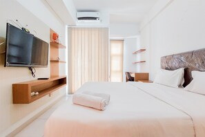 Interior - Restful Studio Room At Akasa Pure Living Bsd Apartment (South Tangerang)