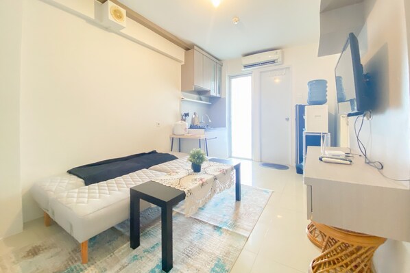 Apartment, 2 Bedrooms | Living room | TV - Beautiful And Cozy 2Br Bassura City Apartment (Jakarta)