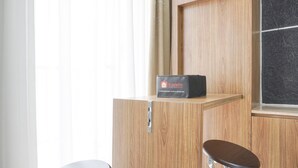 Ảnh chưa phân loại, 4 trong số 19 ảnh, nút