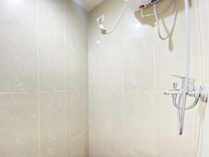 Monolocale | Bagno | Doccia, set di cortesia gratuito