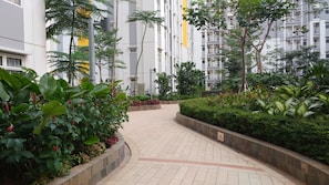 Exterior - Good Deal And Well Furnished 2Br At Springlake Summarecon Bekasi Apartment (Bekasi)