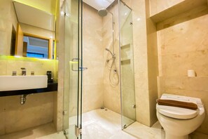 Apartemen, 2 kamar tidur | Kamar mandi | Shower dan perlengkapan mandi gratis