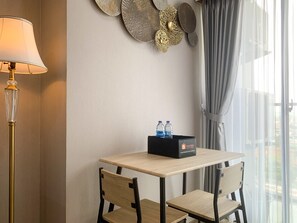 Dining room - Nice And Strategic 2Br At 16Th Floor Daan Mogot City Apartment (Jakarta)