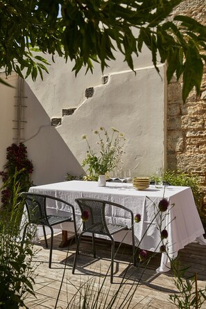 Garden - La Maison de Pommard (Pommard)