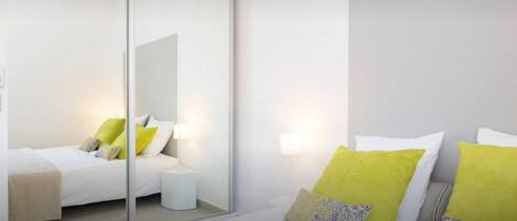 1 chambre, fer et planche à repasser, Wi-Fi gratuit, draps fournis