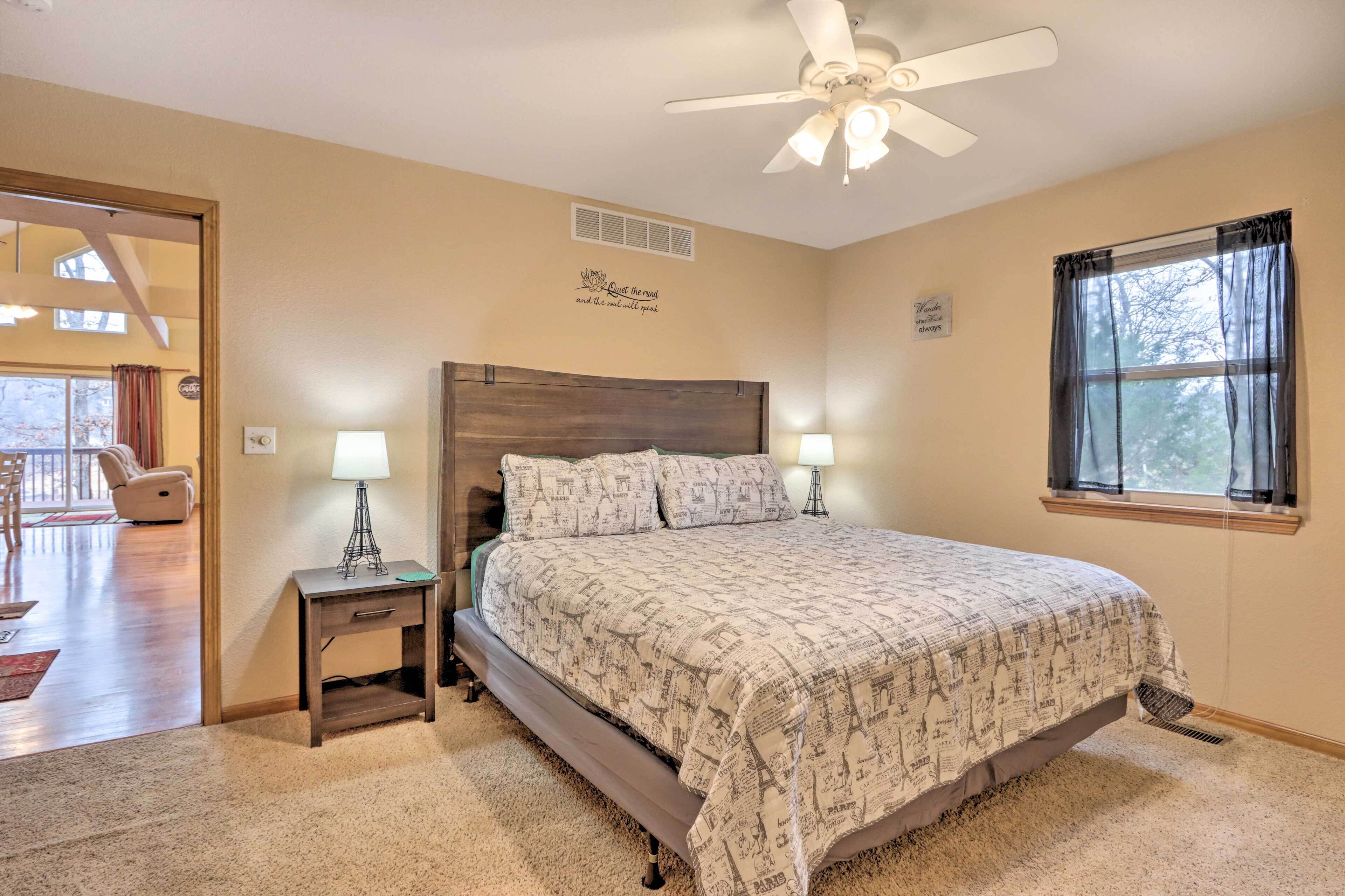 4 Schlafzimmer, Schreibtisch, Bügeleisen/Bügelbrett, Internetzugang