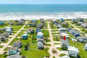 Exterior - Spacious Beachside Home w/ Long Gulf View, Covered Deck & Huge Primary Suite (Galveston)
