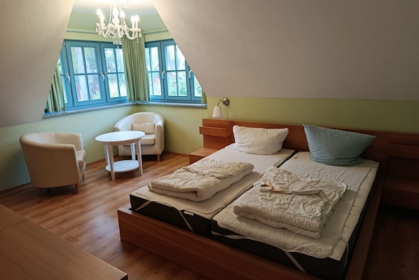 3 chambres, accès au Wi-Fi (inclus)
