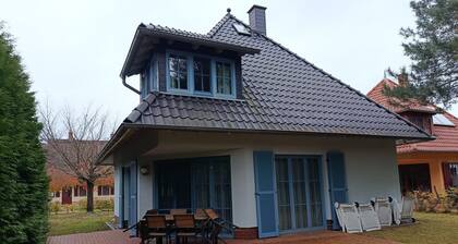 Family-friendly vacation home with terrace and garden by the Baltic Sea