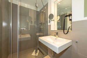 Dusche, Haartrockner