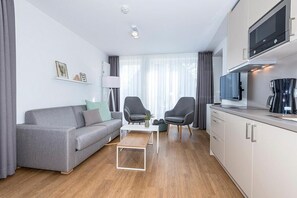 Télévision, chaîne hi-fi