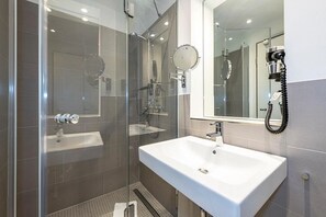 Dusche, Haartrockner