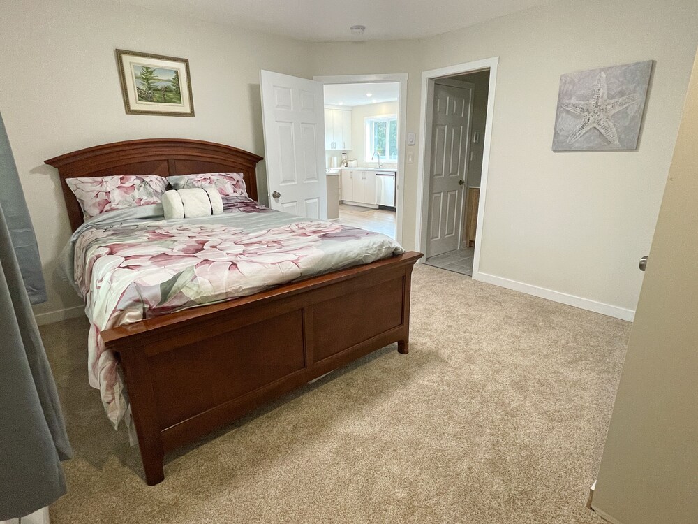 to Owl's Nest! North Saanich Vrbo