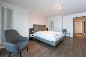 3 bedrooms, free WiFi, wheelchair access