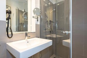 Dusche, Haartrockner