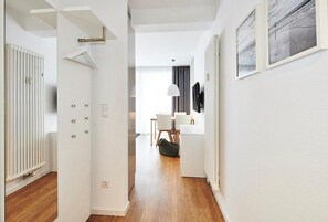 Télévision, chaîne hi-fi