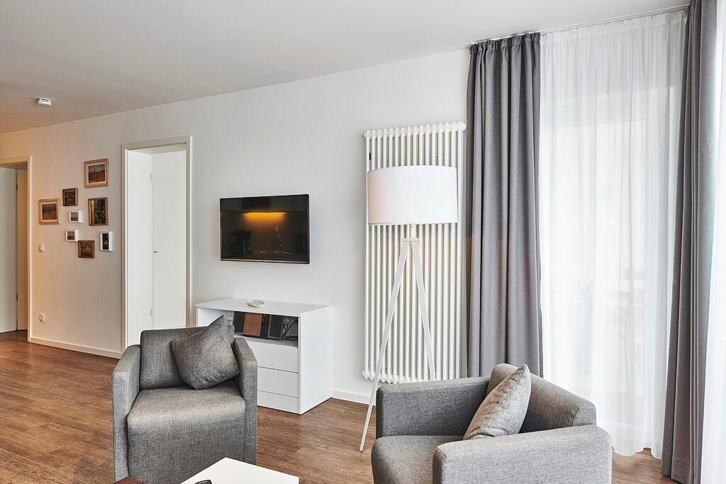 Tolles Apartment Nah Der Nordsee Mit Südbalkon Inkl. Schwimmbad- & Saunanutzung - Bensersiel