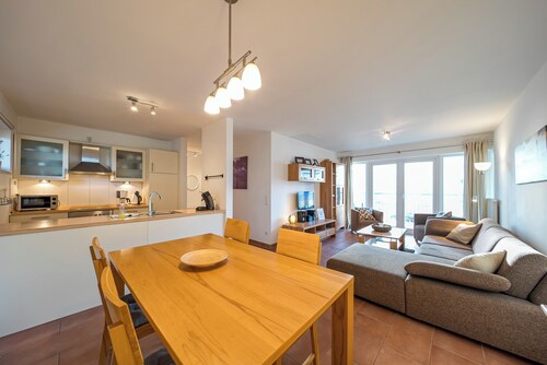 Stilvolles Familienapartment an der Nordsee mit Balkon und privater Sauna
