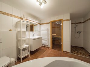 Suihku, hiustenkuivaaja