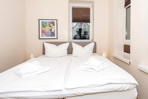 2 bedrooms, free WiFi