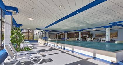 Strandnahes Apartment mit Terrasse Inkl. Parkplatz, Schwimmbad- & Saunanutzung