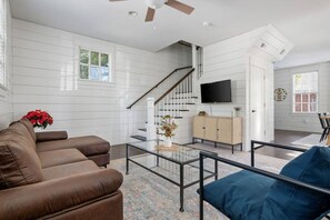 TV, fireplace - Historic Charleston Single w/ Private Outdoor Space (Charleston)