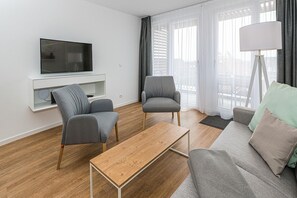 Télévision, chaîne hi-fi