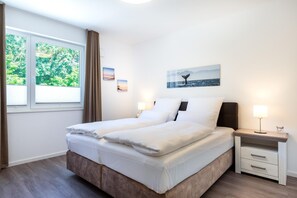 2 habitaciones, tabla de planchar con plancha y wifi gratis 