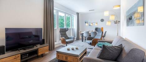 Téléviseur, lecteur de DVD, chaßne audio