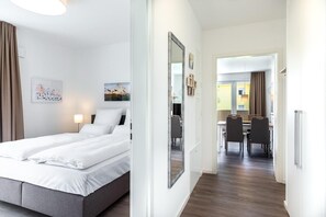 1 chambre, fer et planche à repasser, Wi-Fi gratuit, draps fournis