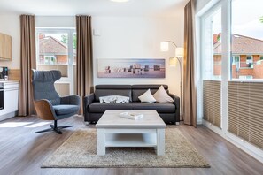 Tv, dvd-spelare och en stereo