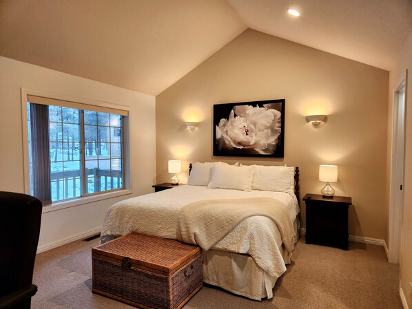 4 bedrooms, Internet, bed sheets