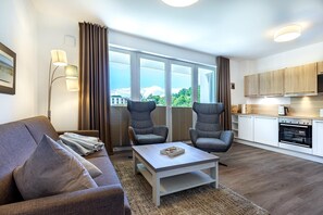 TV, DVD player, stereo