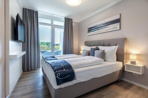 1 bedroom, free WiFi - Stilvolles Apartment am Park in Ostseenähe mit Loggia und Exklusivem SPA im Haus (Ostseeküste Travemünde)