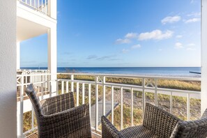 Property grounds - Ferienwohnung mit Einzigartigem Panoramablick auf das Meer und den Ostseestrand (Ostseeheilbad Großenbrode)