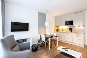 Interior - Tolles 3-zimmer Ferienapartment in Ruhiger Lage mit Zwei Balkonen in Strandnähe (Norseeheilbad Bensersiel)