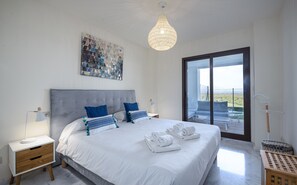 1 bedroom, iron/ironing board, free WiFi