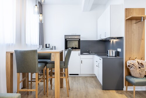 Topmodernes Eck-Apartment mit Hafenblick und Fußbodenheizung im Hafen von Wismar