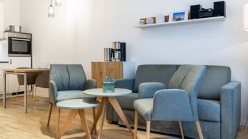 Fernseher, Stereoanlage