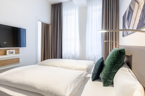 1 bedroom, free WiFi, bed sheets